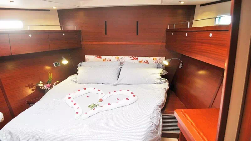 Aello siling yacht view 12