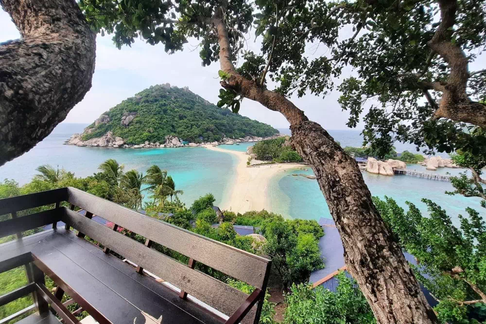 Koh Tao & Koh Nang Yuan image 5