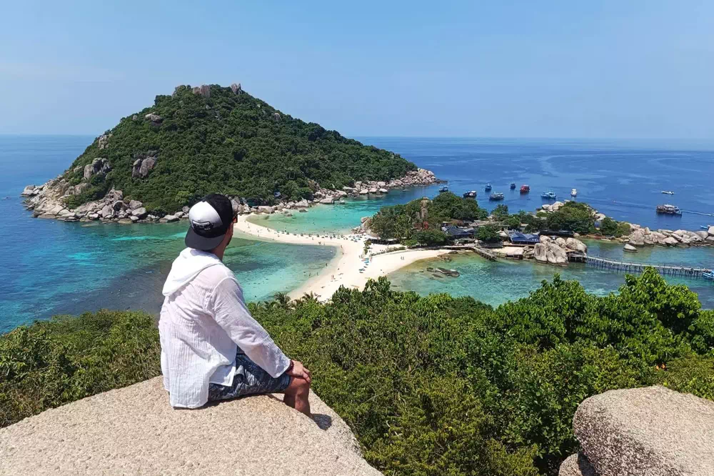 Koh Tao & Koh Nang Yuan image 7