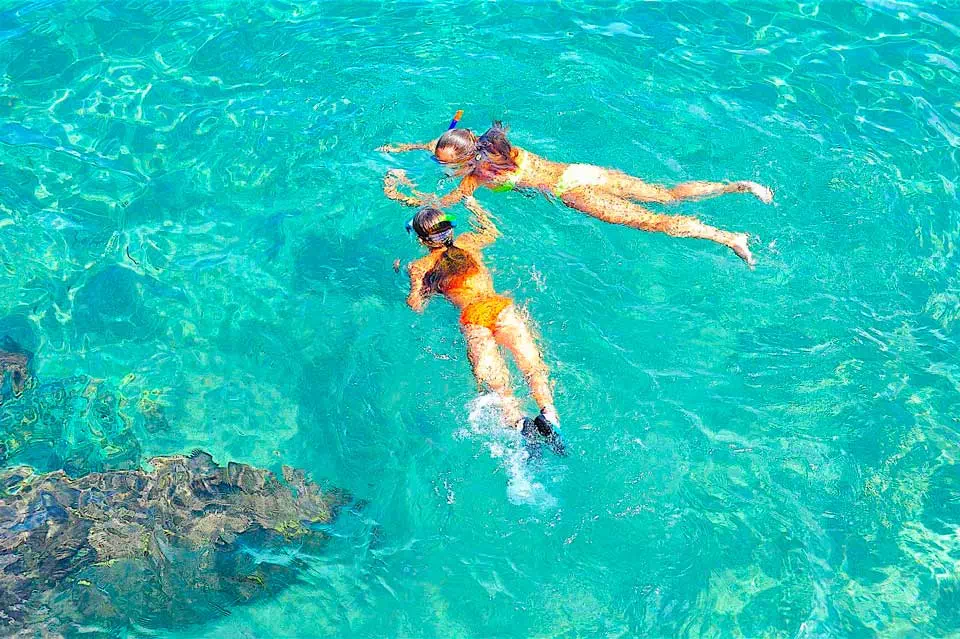 Private Long-tail Boat to Koh Tan Koh Madsum Koh Rap view 6