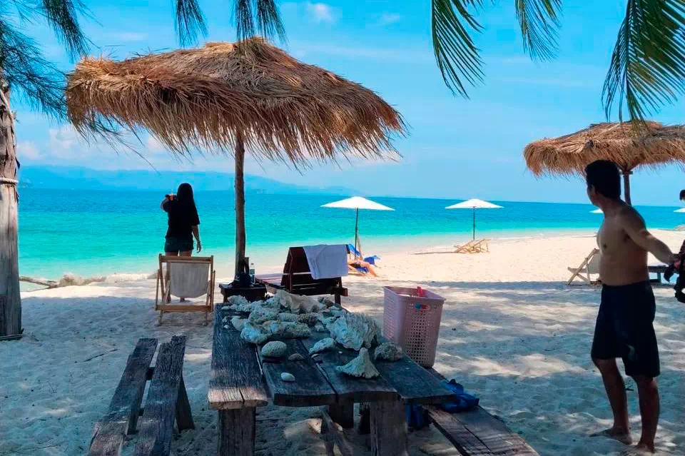 Koh Madsum, Koh Rap, and Koh Tan from Samui view 3