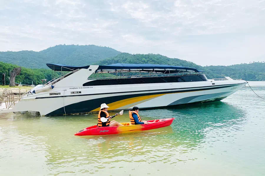 Pig Island Koh Madsum view 10