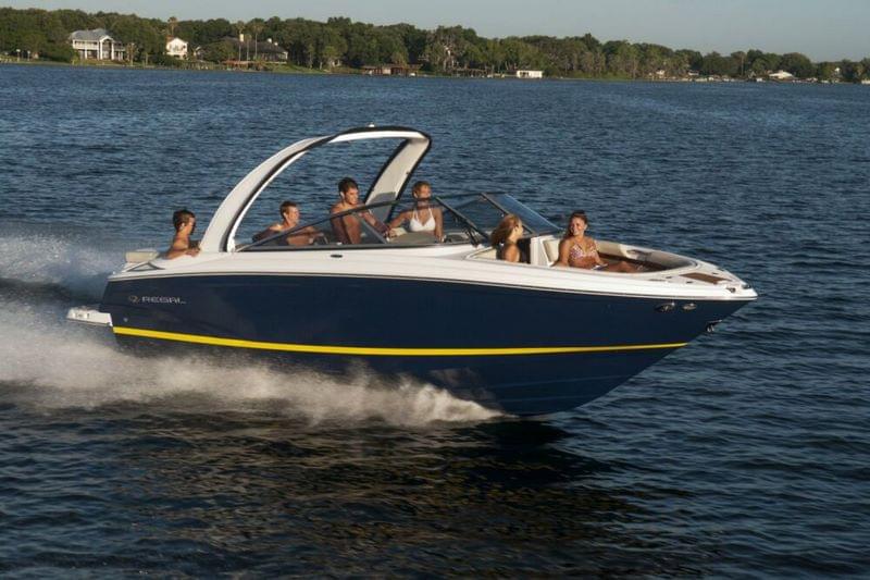 Charter Regal 2700 ES yacht on Koh Samui view 3