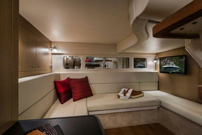 Sewa Sea Ray 330 Sundancer di Koh Samui pandangan 6